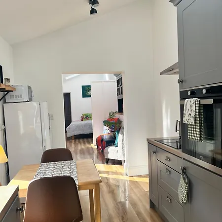 Apartment Artists Space